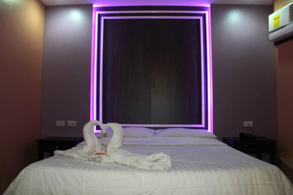 El Vistra Traveller'S Inn Calumpit Buitenkant foto